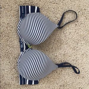 Tommy Hilfiger push up bra